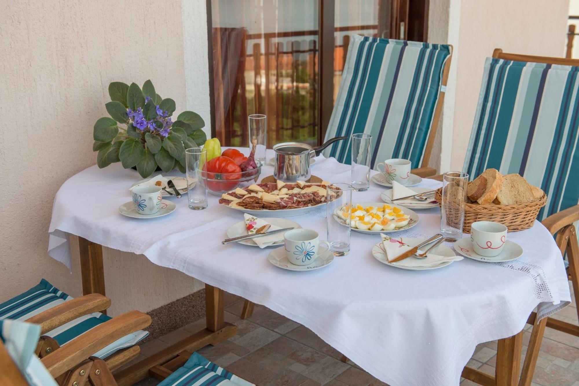Apartments Faro & Mondo Crikvenica Room photo