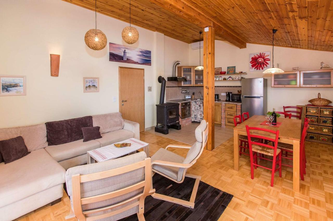 Apartments Faro & Mondo Crikvenica Exterior photo
